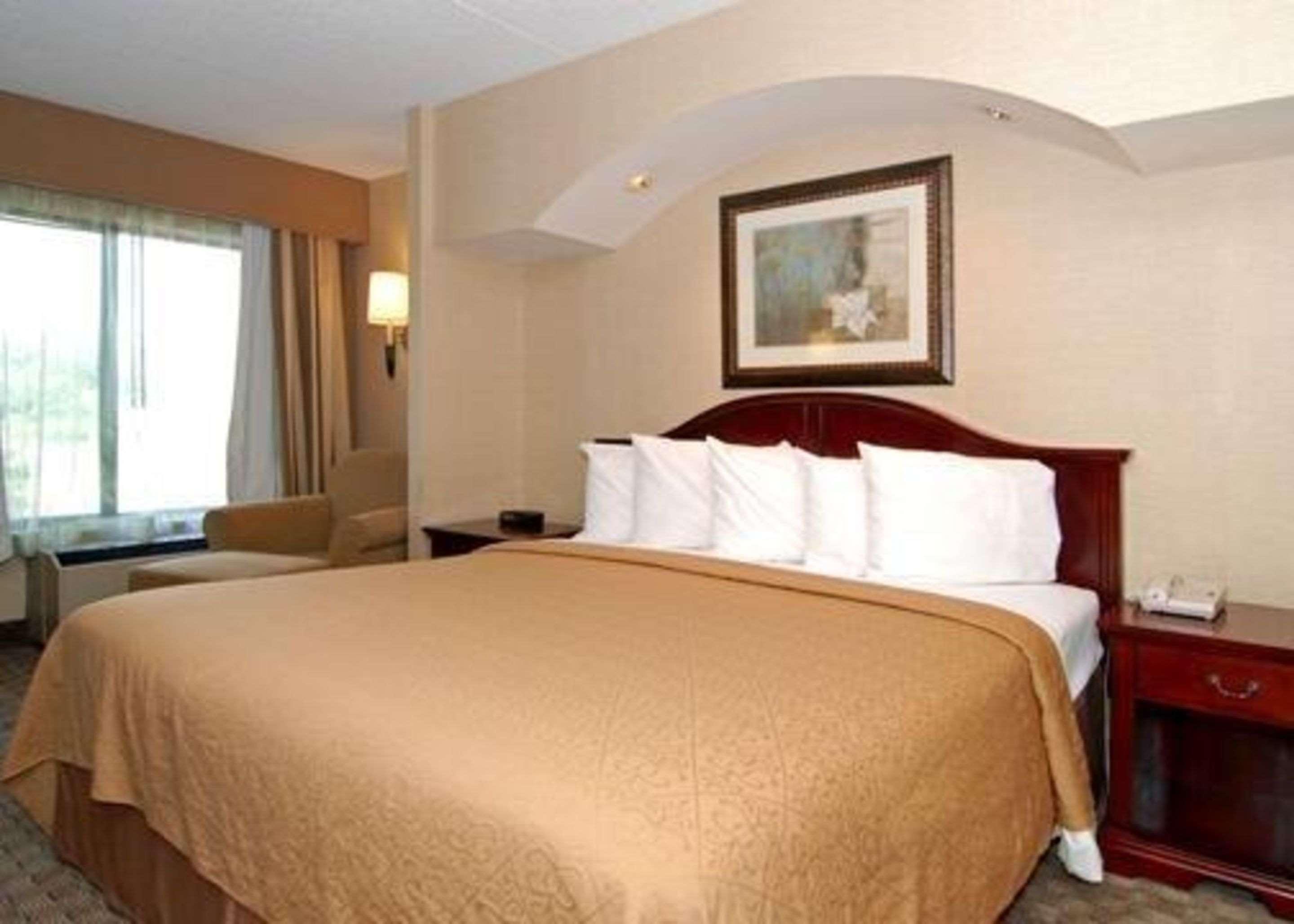 Quality Inn & Suites Bensalem Quarto foto